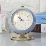 Retro small table clock